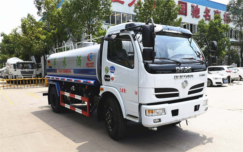 8噸灑水車(chē)廠家報(bào)價(jià)多少錢(qián)
